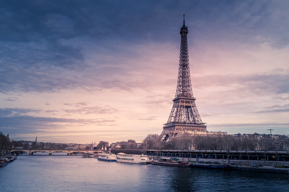 Flight deal from Malabo (SSG) to Paris (CDG)